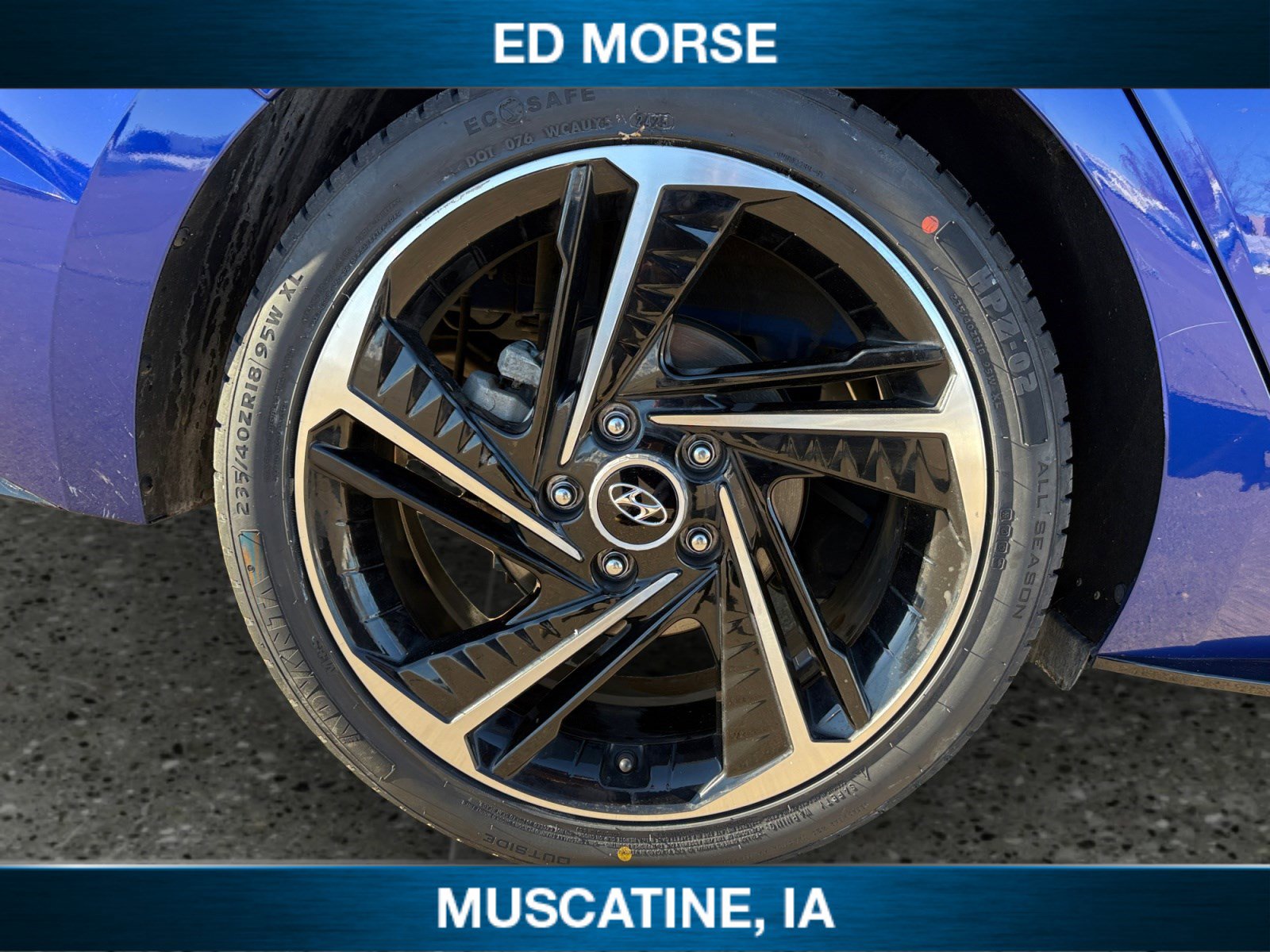 Used 2023 Hyundai Elantra N Line image 11