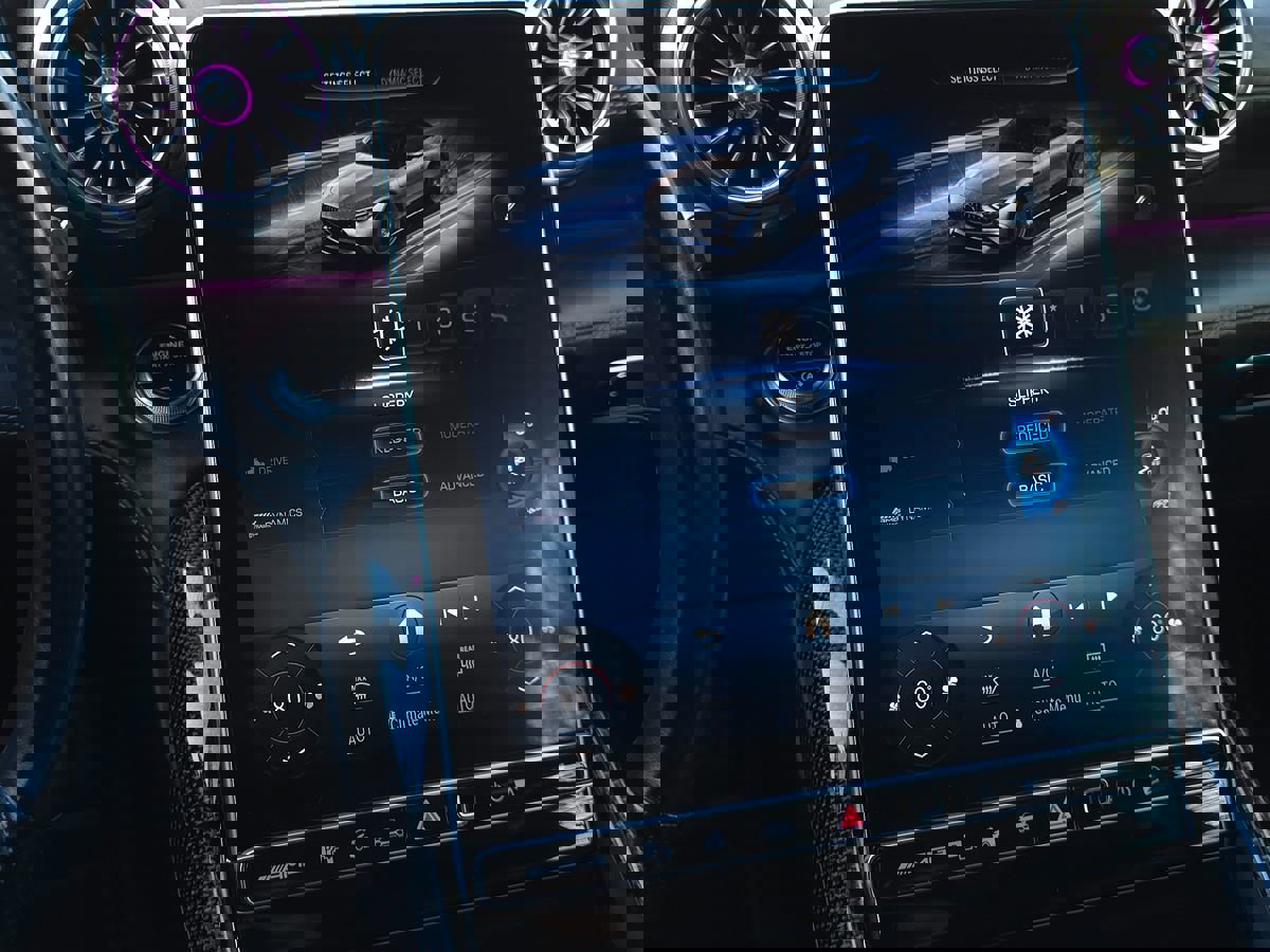 Used 2024 Mercedes-Benz SL 43 AMG image 69