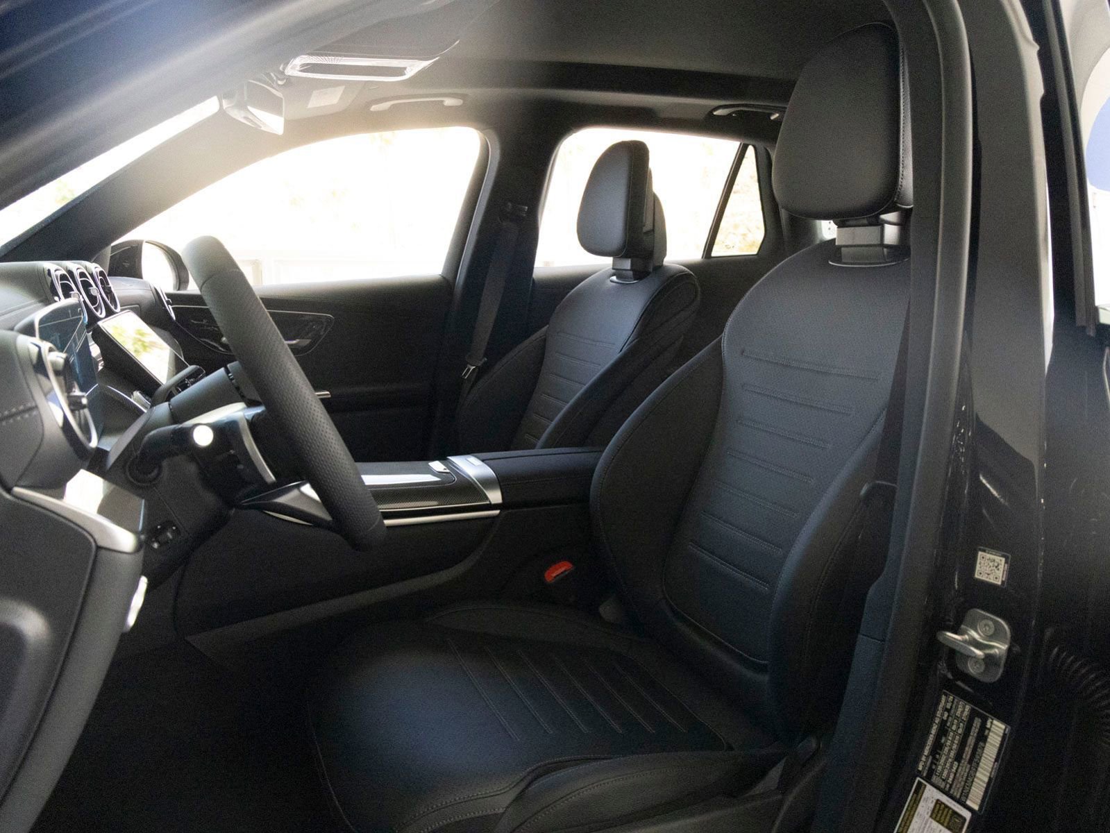 New 2026 Mercedes-Benz GLC 300 image 13