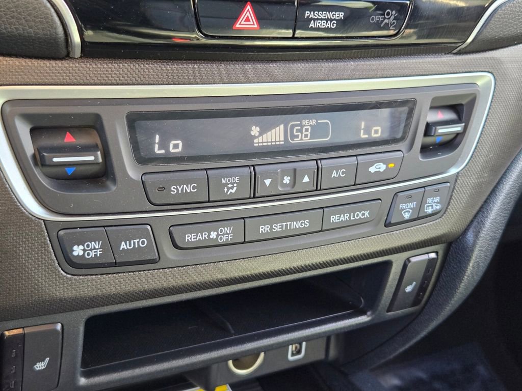 Certified 2022 Honda Pilot TrailSport image 24