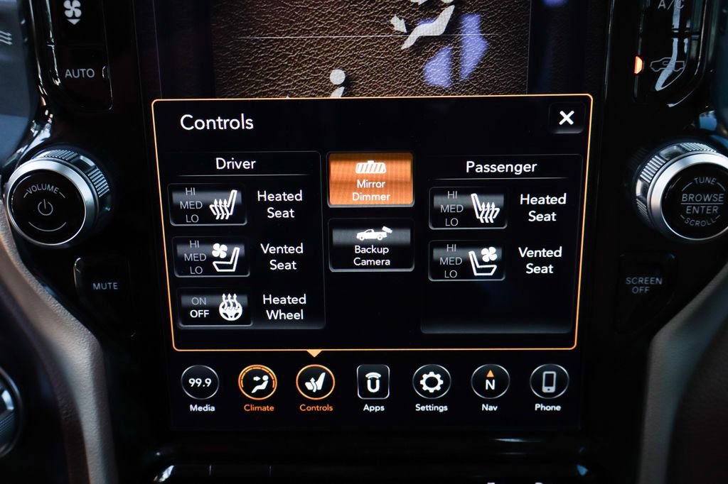 Used 2020 RAM 1500 Laramie image 34