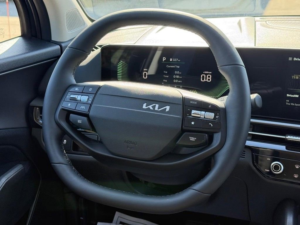 New 2026 Kia Sportage LX image 13