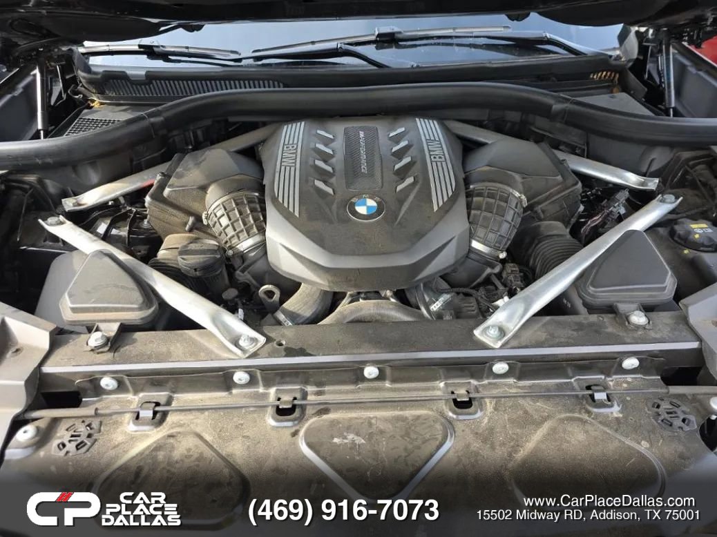 Used 2020 BMW X5 M50i w/ Executive Package image 4