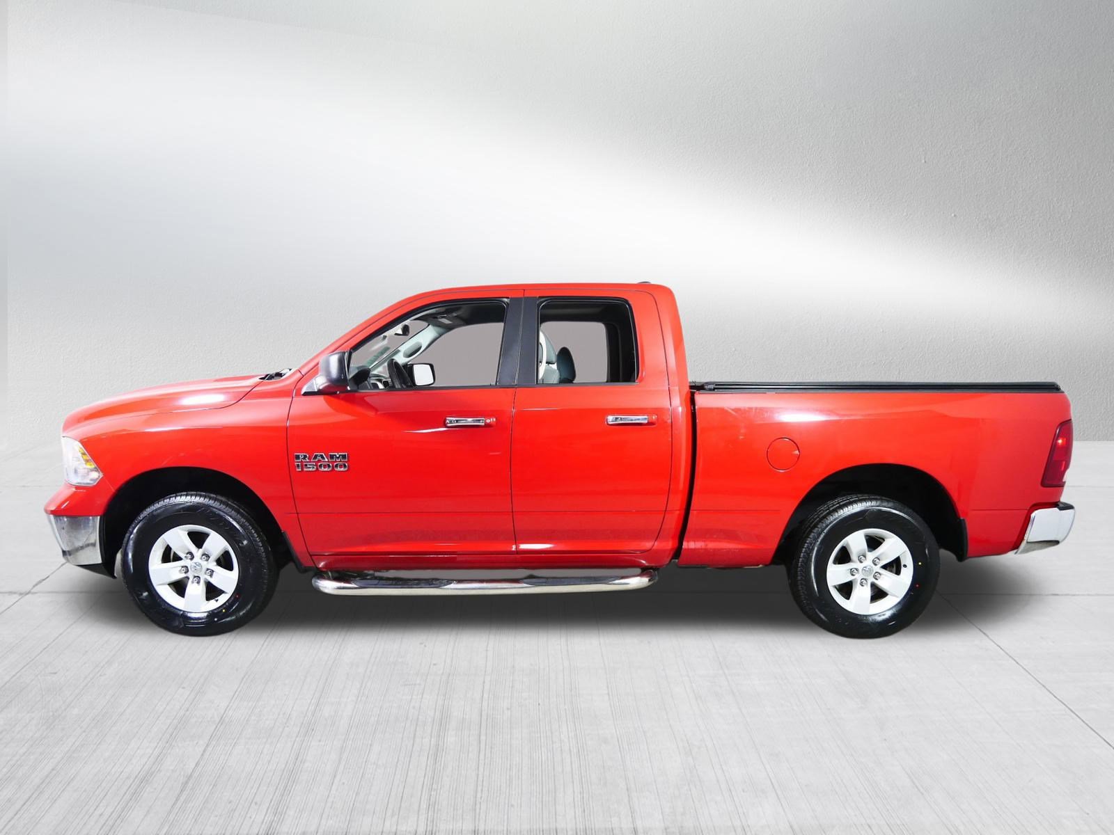 Used 2016 RAM 1500 Classic SLT image 4