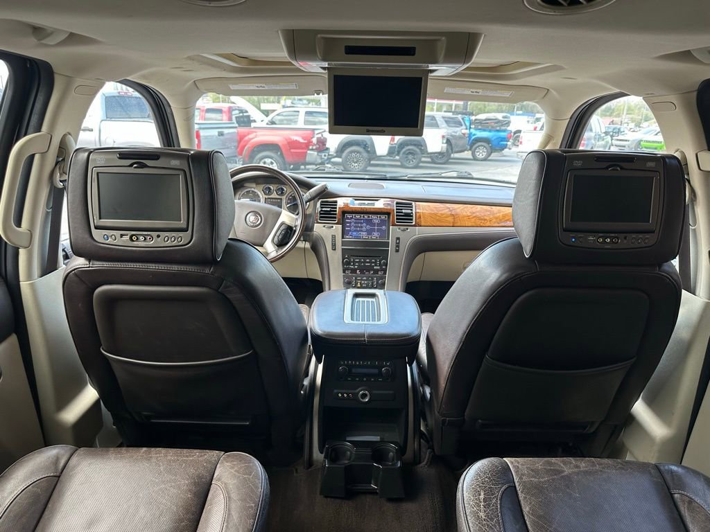 Used 2014 Cadillac Escalade ESV Platinum AWD/4WD image 42