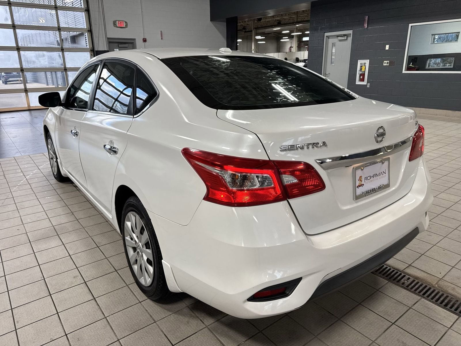 Used 2016 Nissan Sentra SV image 36