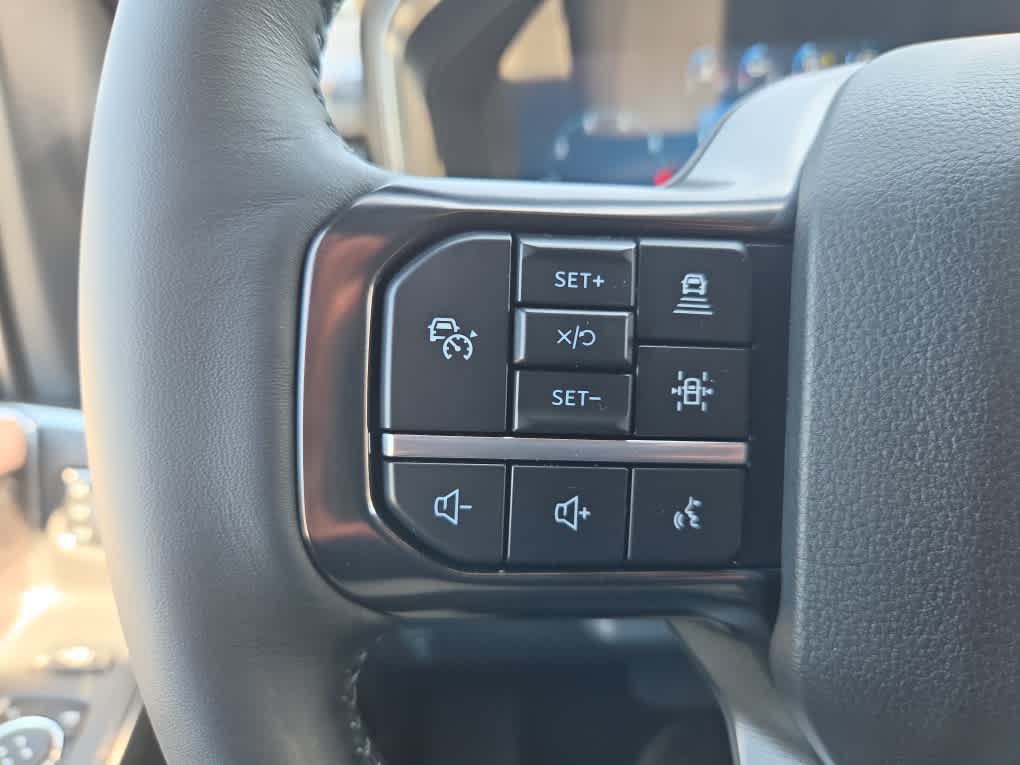 New 2026 Ford F350 Platinum AWD/4WD image 38