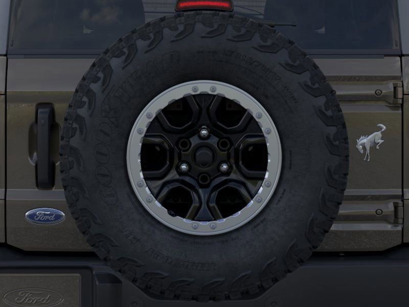 New 2026 Ford Bronco Outer Banks w/ Sasquatch Package image 24