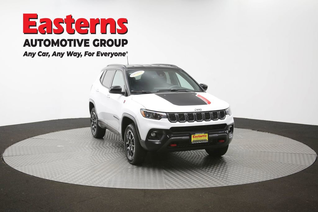 Used 2024 Jeep Compass Trailhawk AWD/4WD image 50