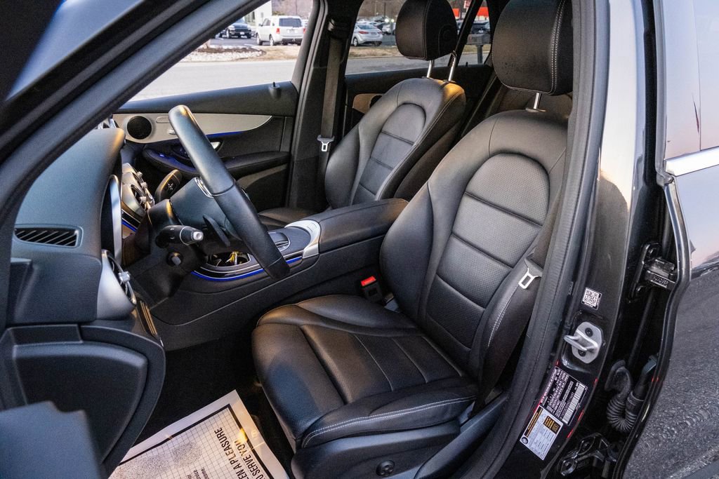 Used 2022 Mercedes-Benz GLC 300 image 14