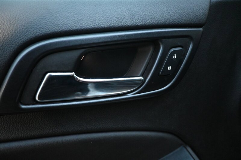Used 2018 GMC Yukon SLE RWD image 18