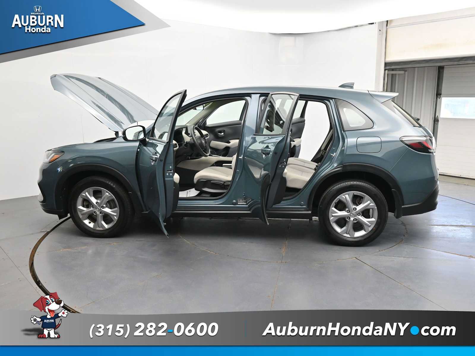 Used 2024 Honda HR-V LX image 37