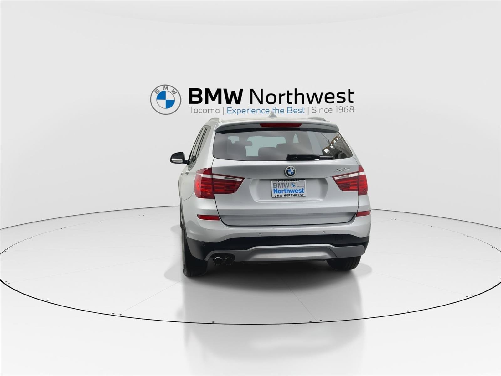 Used 2017 BMW X3 sDrive28i RWD image 13