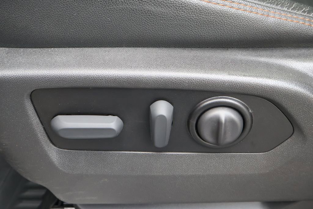 Used 2022 GMC Sierra 1500 AT4 w/ AT4 Premium Package image 39