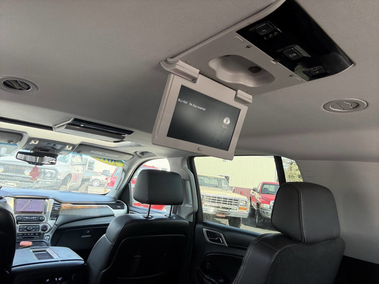 Used 2015 GMC Yukon XL Denali w/ Open Road Package image 25