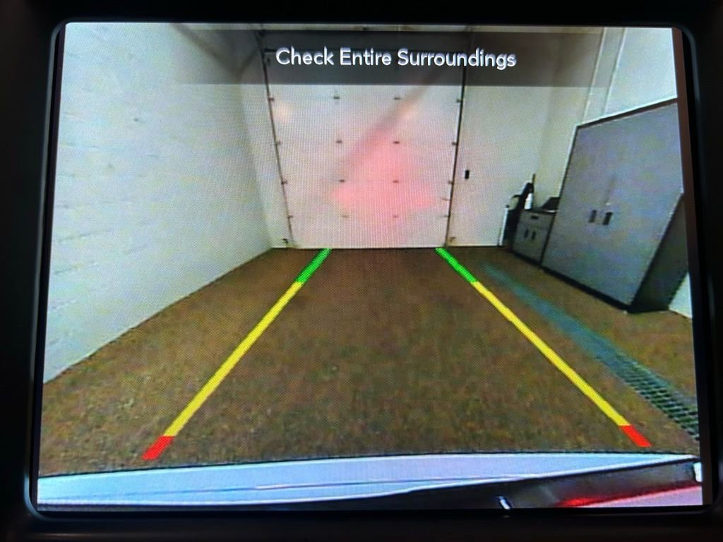 Used 2023 Chrysler 300 Touring L w/ Popular Equipment Group image 20