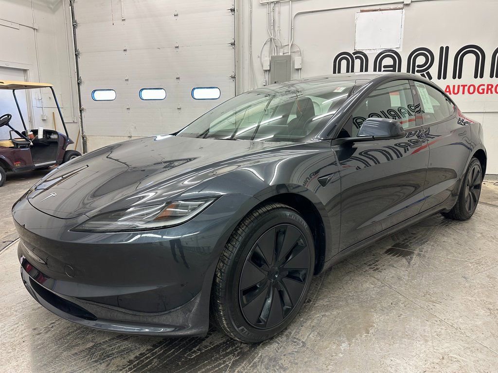 Used 2025 Tesla Model 3 Long Range image 11