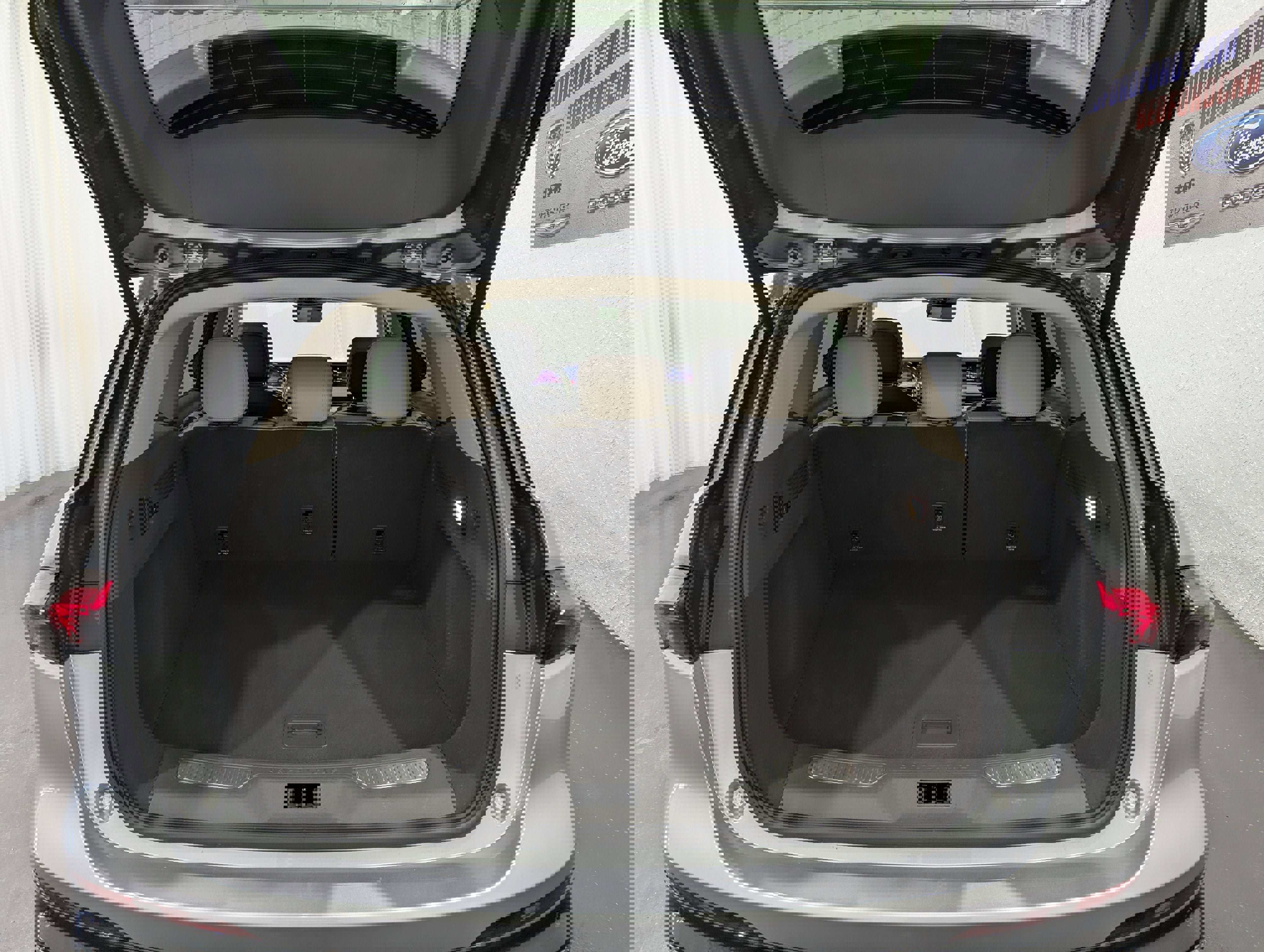 Used 2025 Lincoln Nautilus Premier AWD/4WD image 10