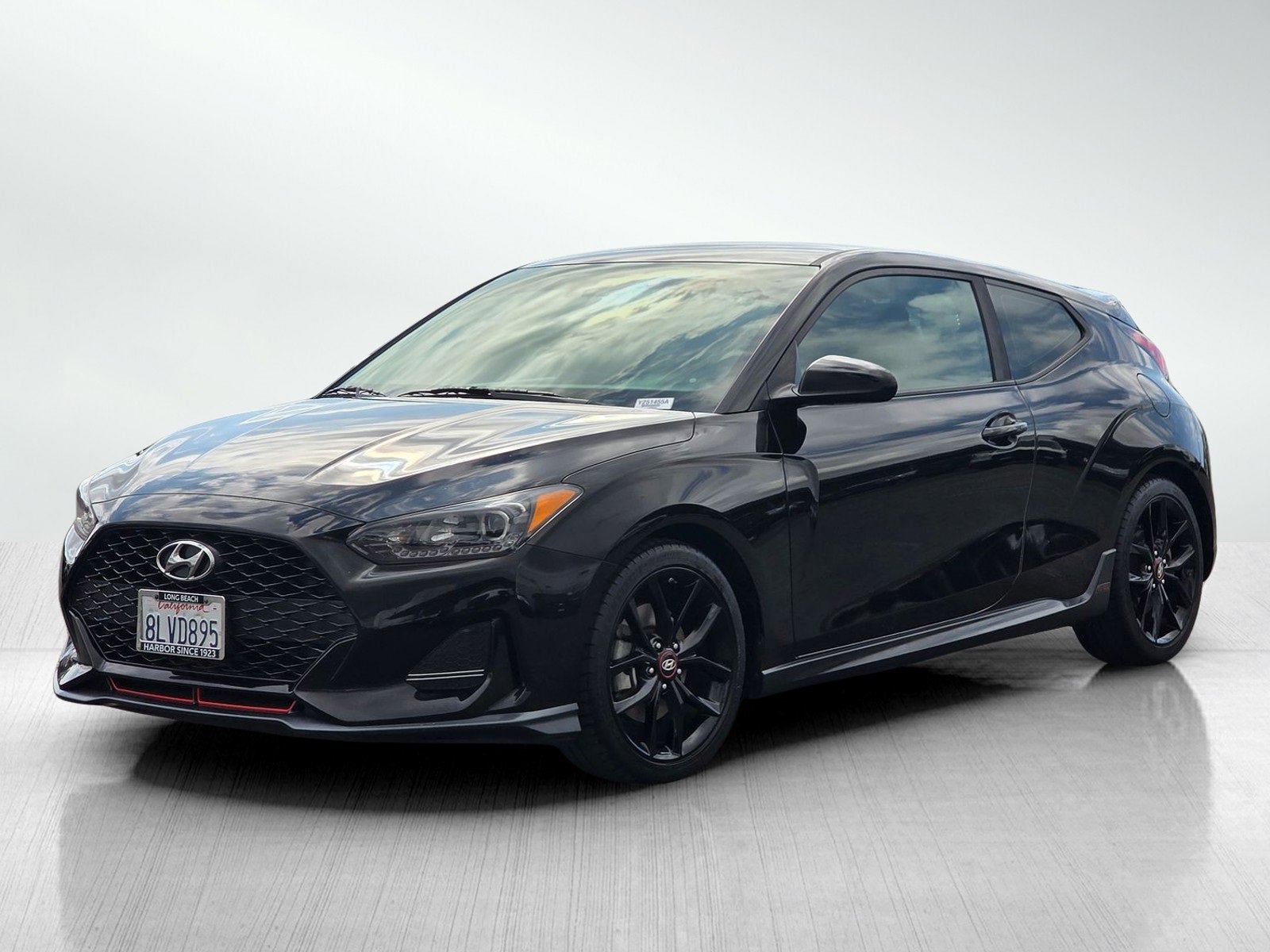 Used 2019 Hyundai Veloster Turbo R-Spec image 3