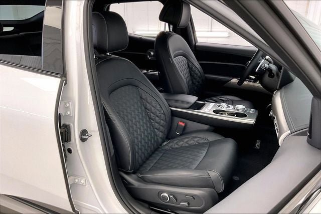 Used 2025 Genesis GV60 Performance AWD/4WD image 7