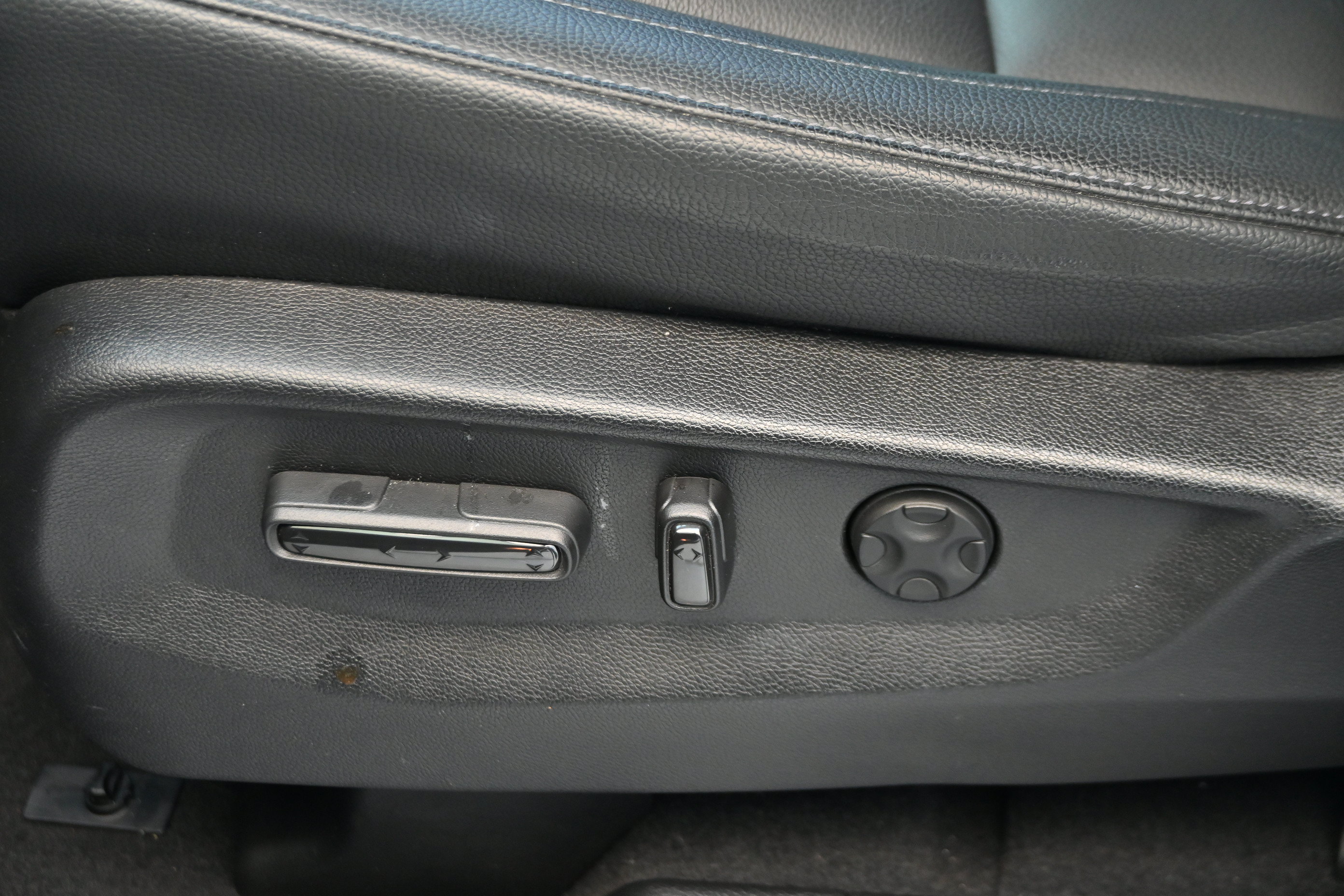 Used 2025 Honda Odyssey EX-L image 30