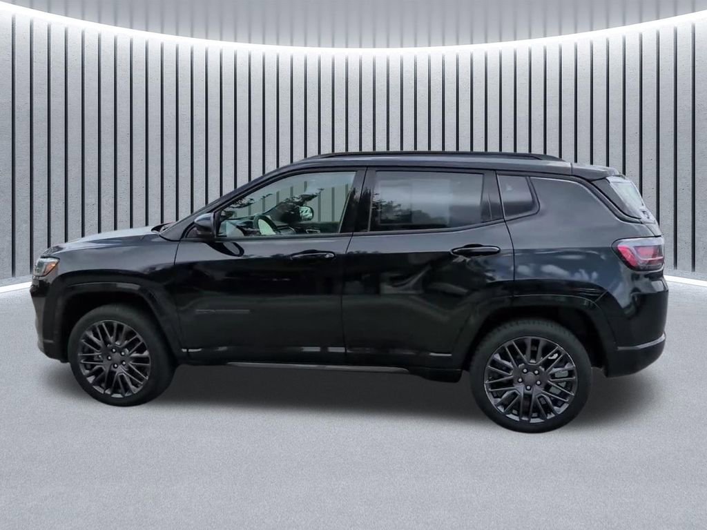Used 2023 Jeep Compass High Altitude AWD/4WD image 13