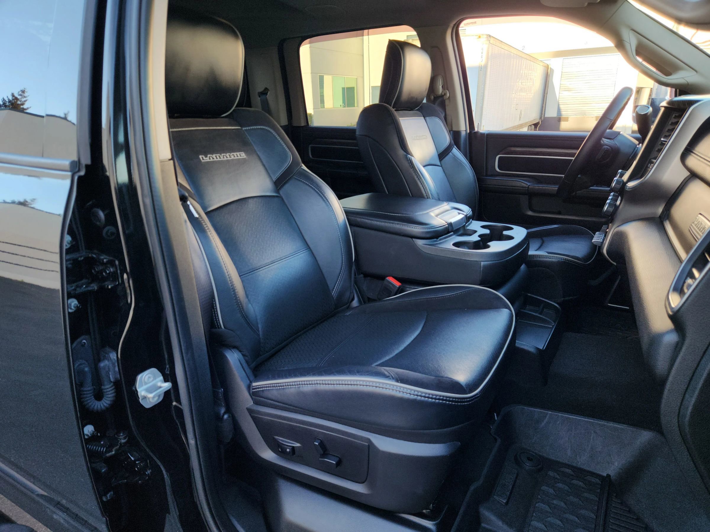 Used 2020 RAM 2500 Laramie AWD/4WD image 24