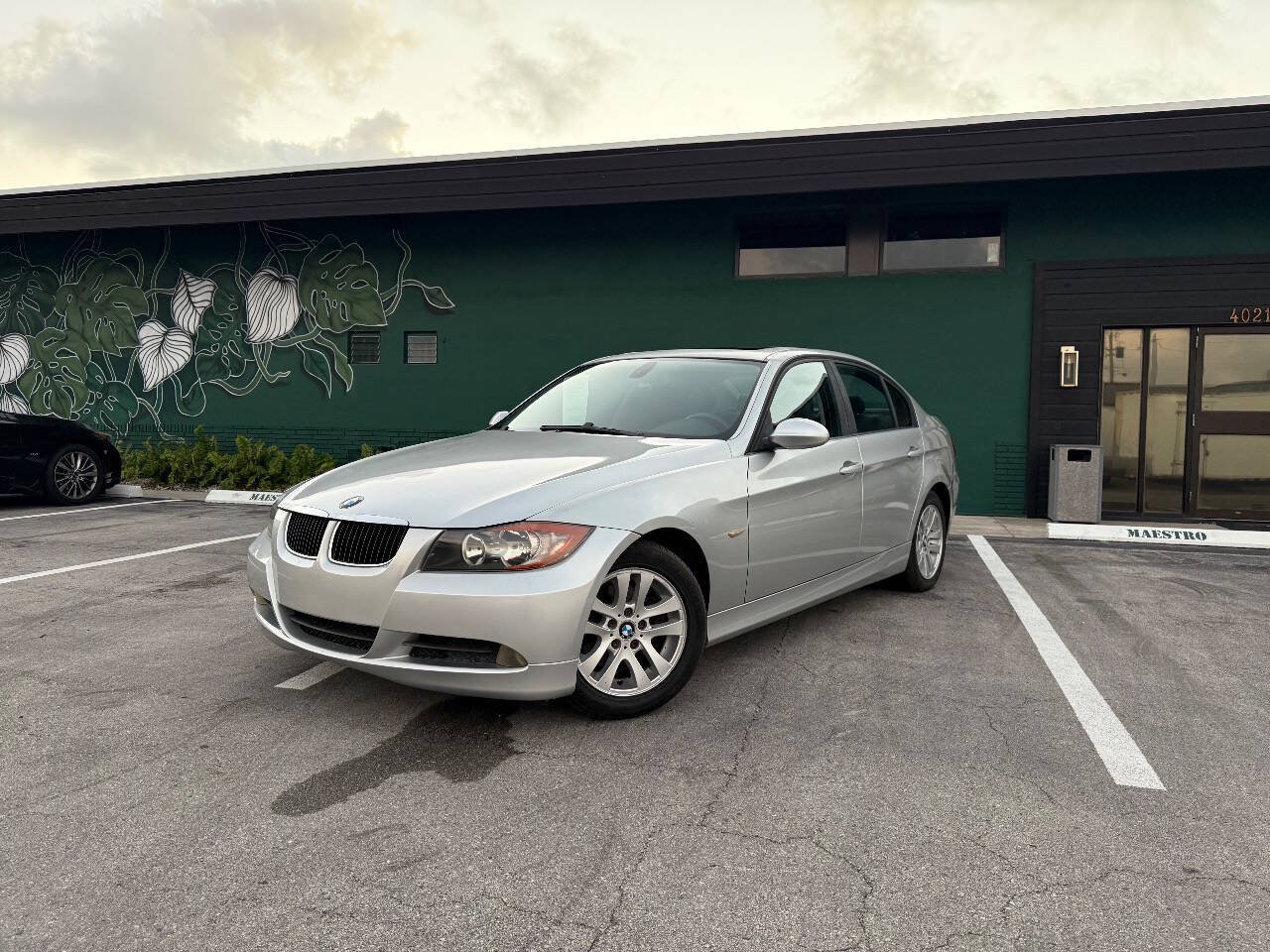 Used 2006 BMW 325i Sedan