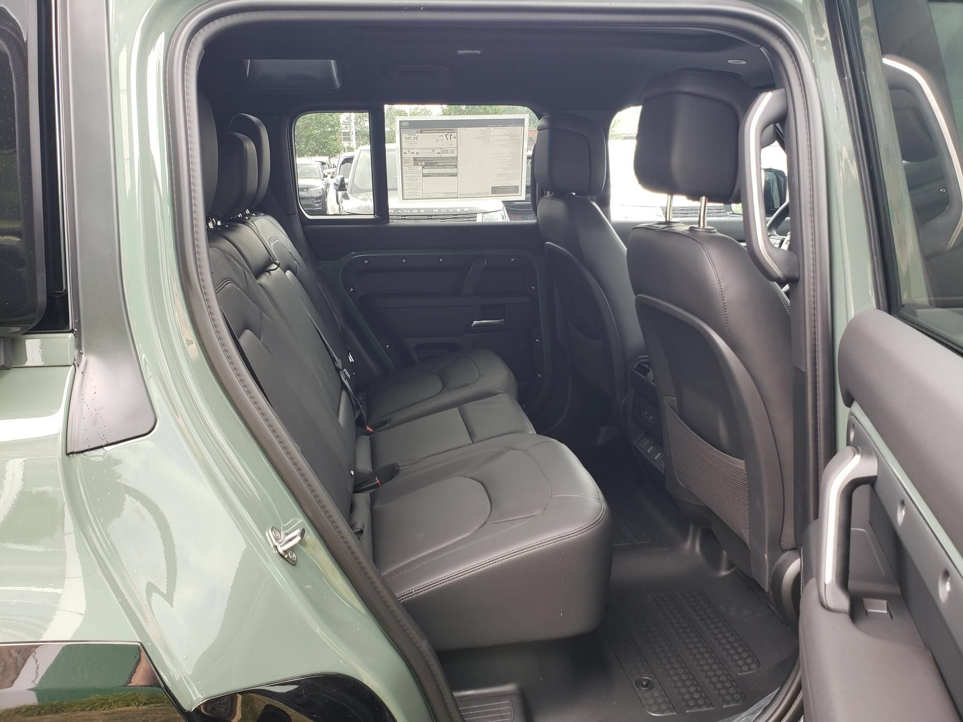 New 2026 Land Rover Defender 110 AWD/4WD image 15