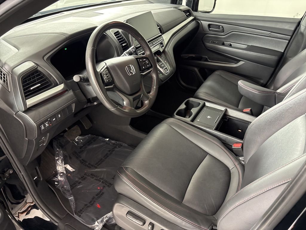 Used 2025 Honda Odyssey Sport-L image 27