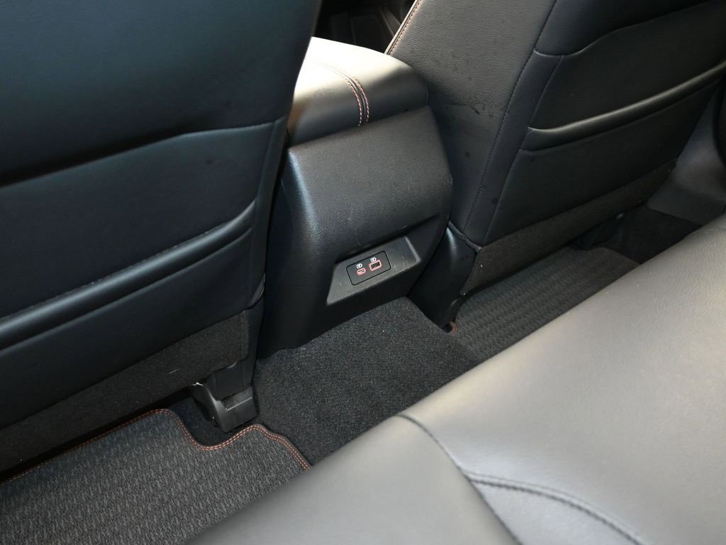 Used 2020 Nissan Altima 2.5 SR w/ Premium Package image 14