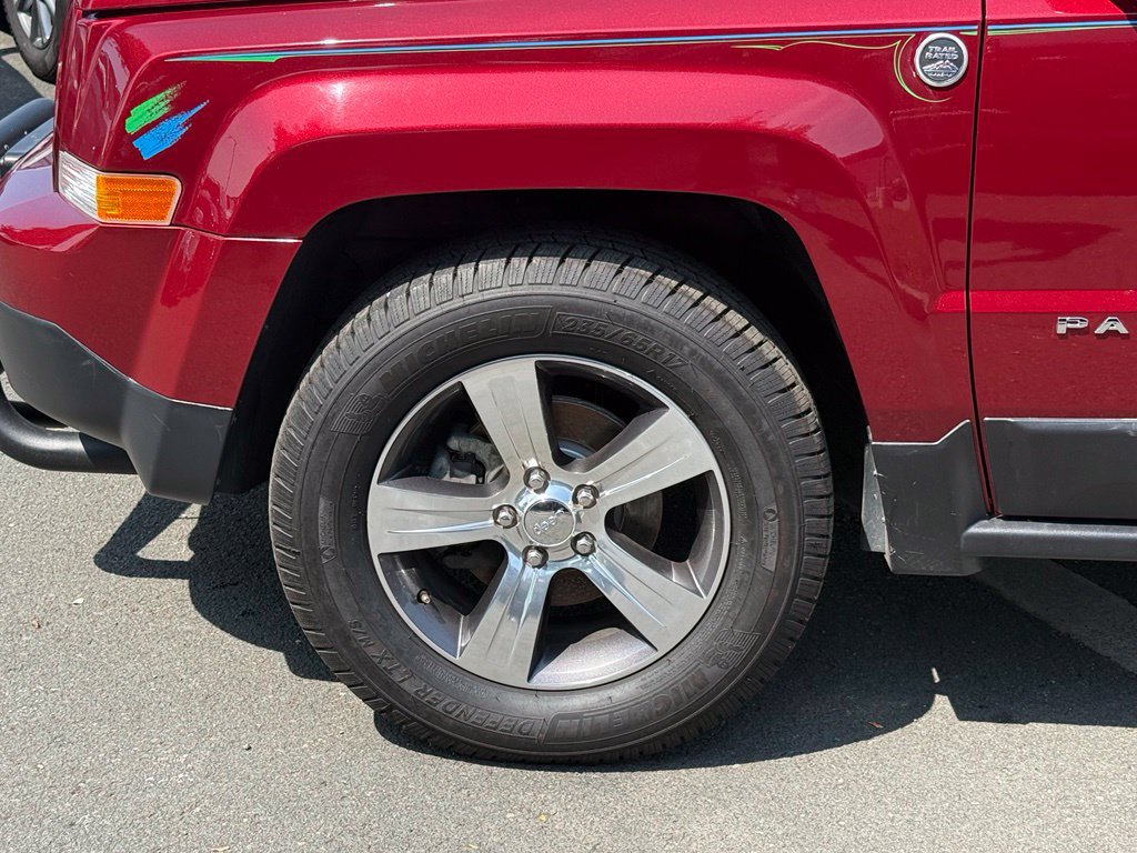 Used 2016 Jeep Patriot High Altitude AWD/4WD image 11