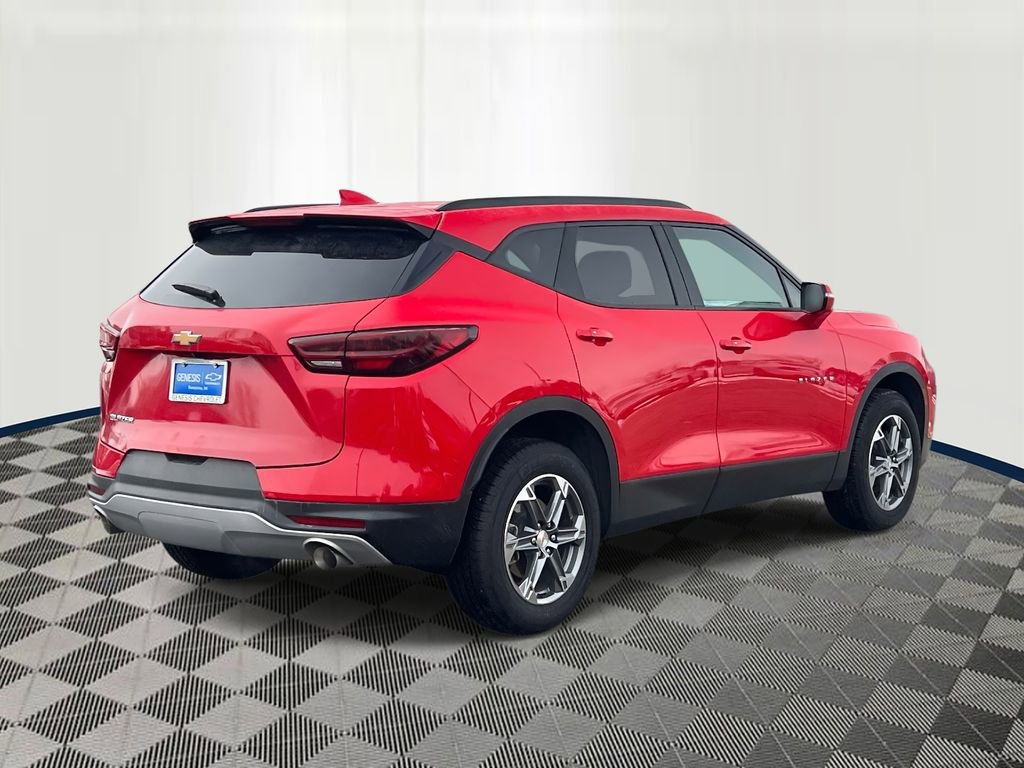 Used 2024 Chevrolet Blazer LT image 5