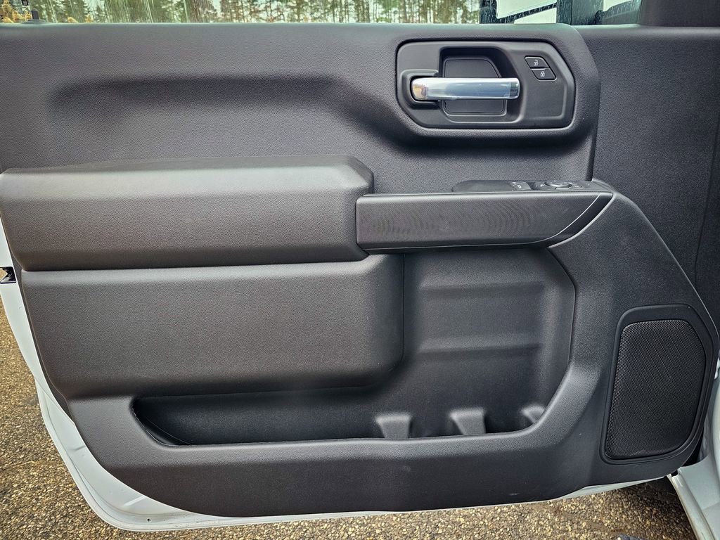 New 2026 GMC Sierra 2500 Pro w/ Convenience Package image 13