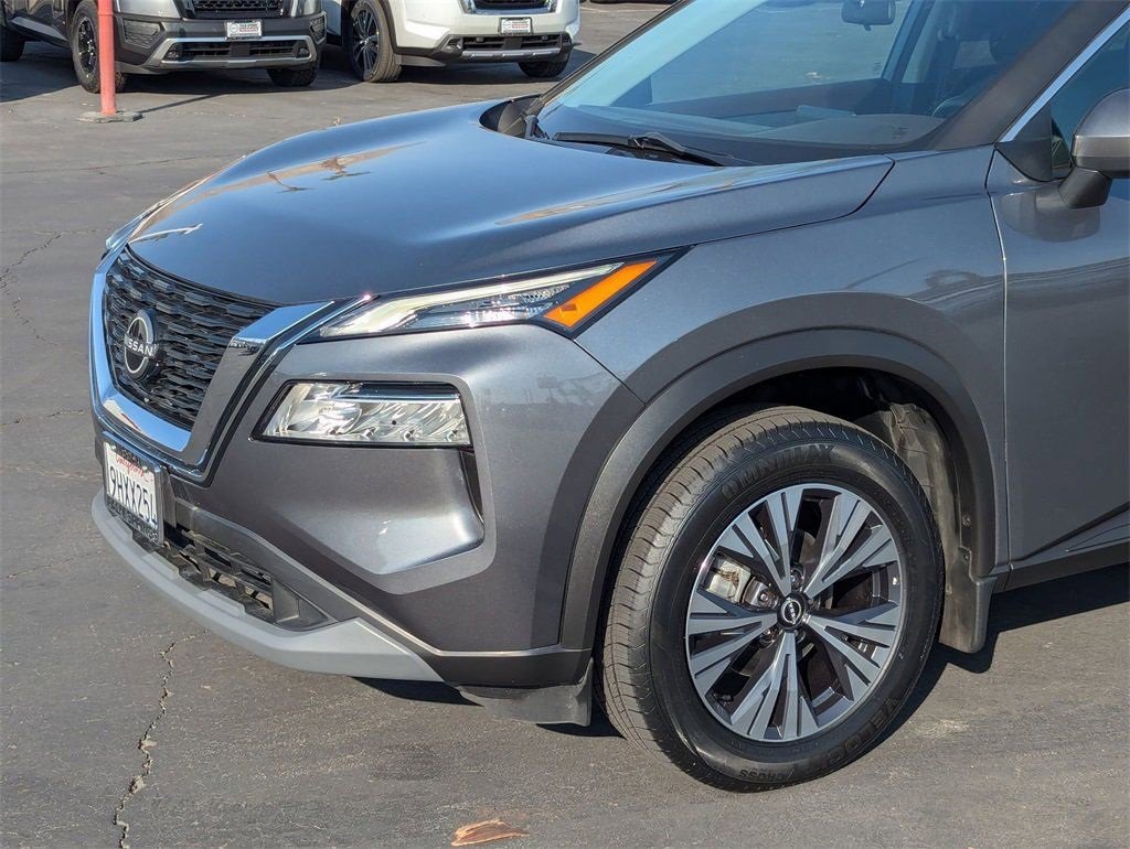 Certified 2023 Nissan Rogue SV image 8