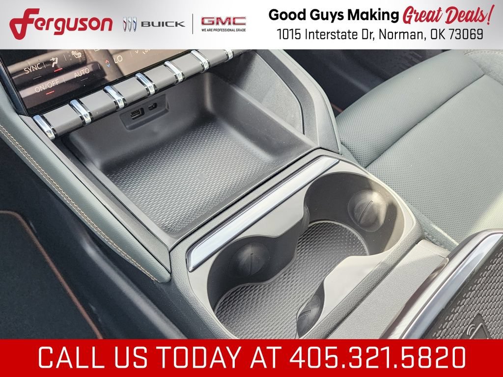 New 2026 GMC Terrain AT4 w/ Convenience Package III AWD/4WD image 32