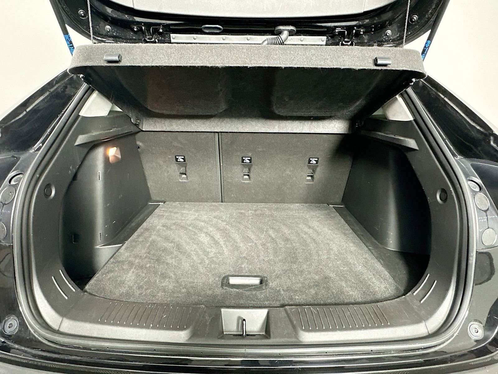 Used 2025 Chevrolet Trax LT image 24