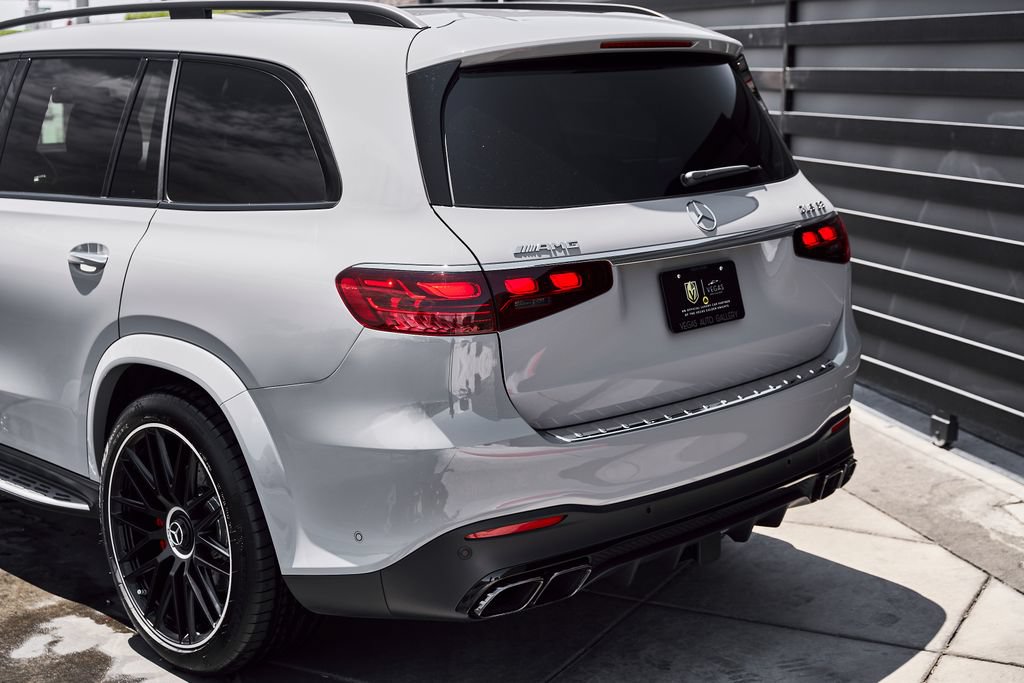 Used 2026 Mercedes-Benz GLS 63 AMG 4MATIC image 10