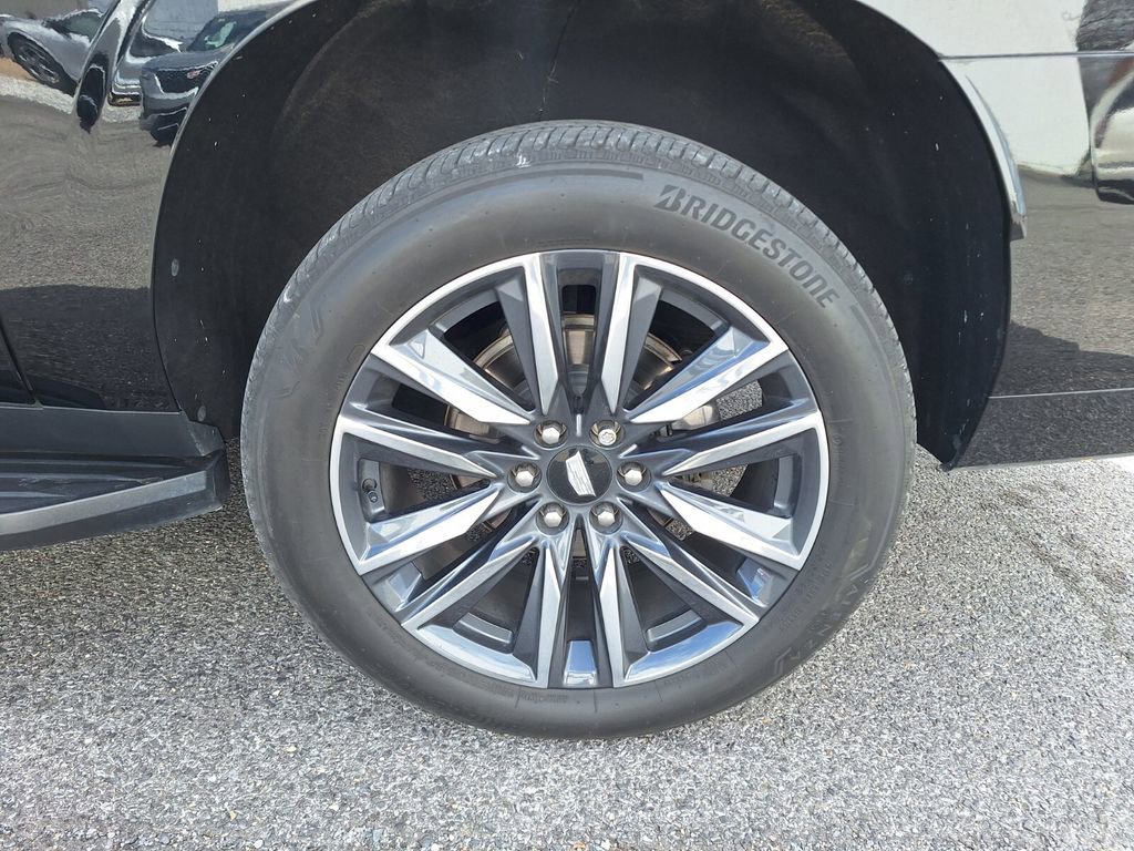 Certified 2023 Cadillac Escalade ESV Sport Platinum w/ Heavy-Duty Trailer Package image 28