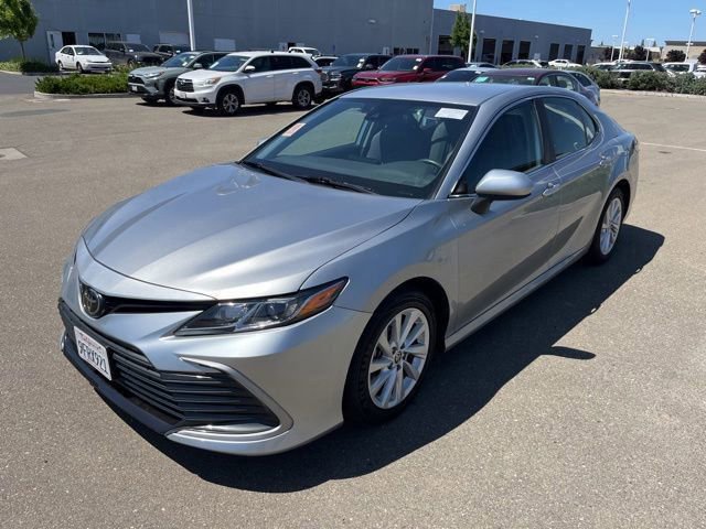 Used 2023 Toyota Camry LE FWD image 1