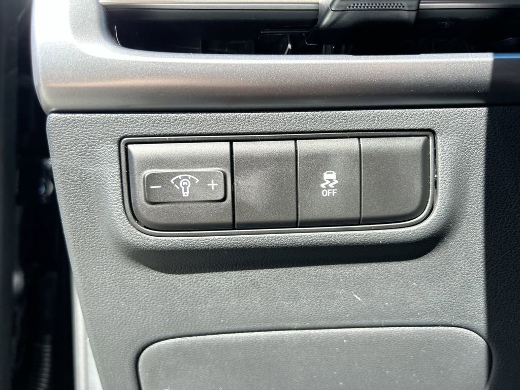 New 2026 Hyundai Tucson SE image 26