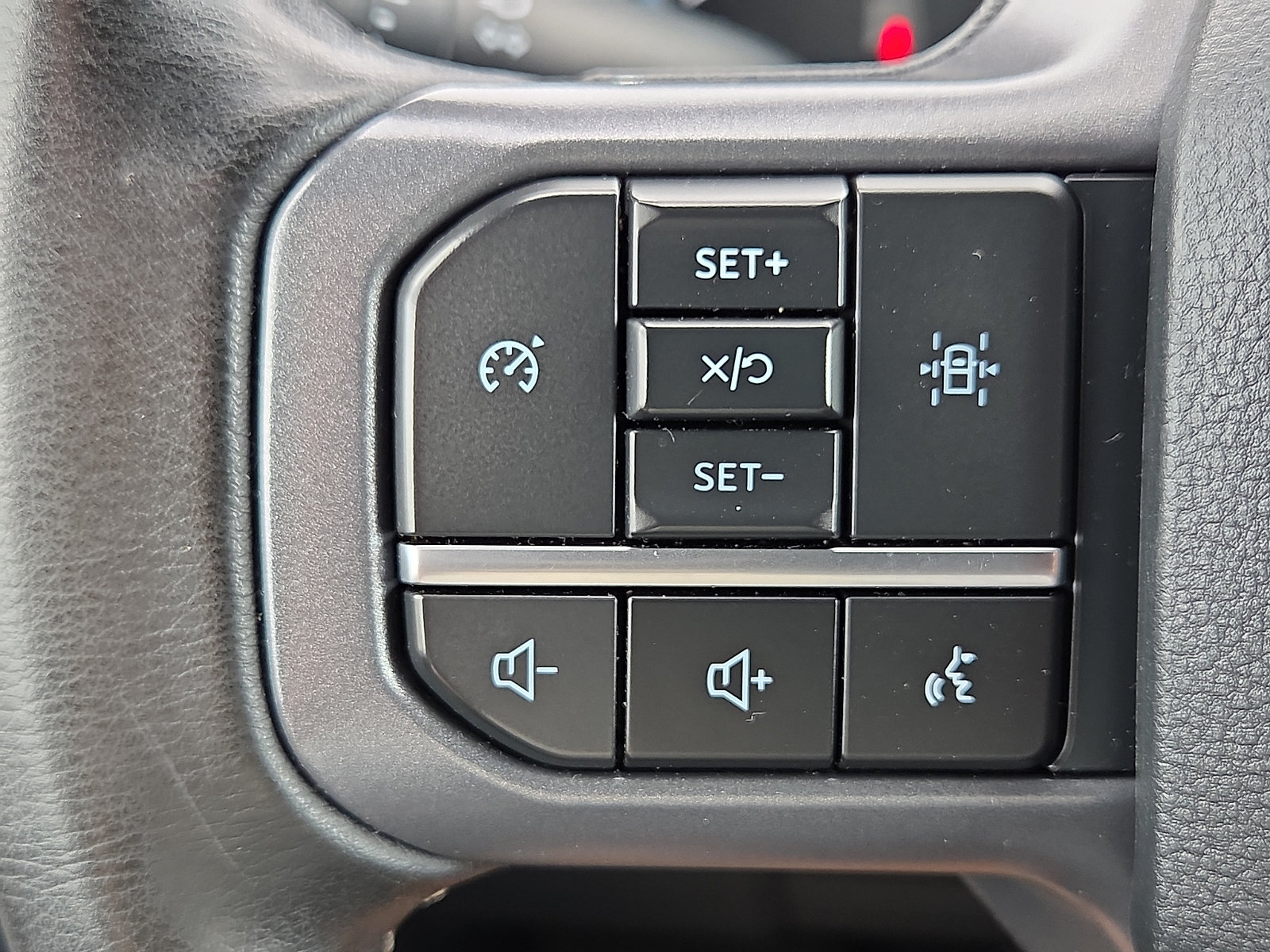 Used 2023 Ford F150 XLT w/ Equipment Group 302A High AWD/4WD image 21