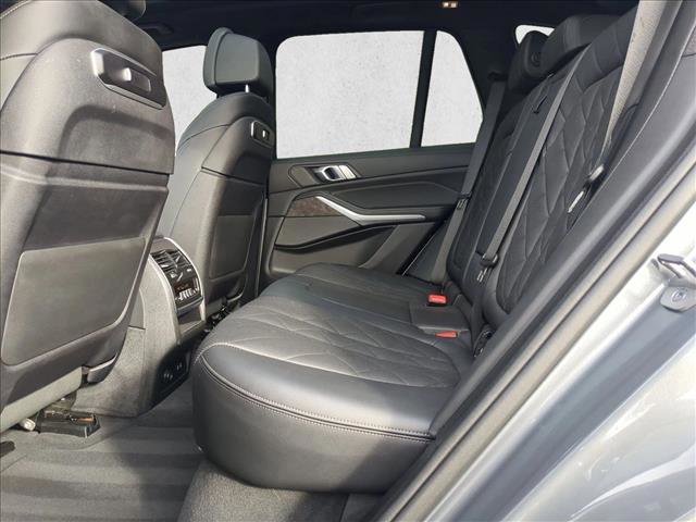 Used 2024 BMW X5 xDrive40i image 23