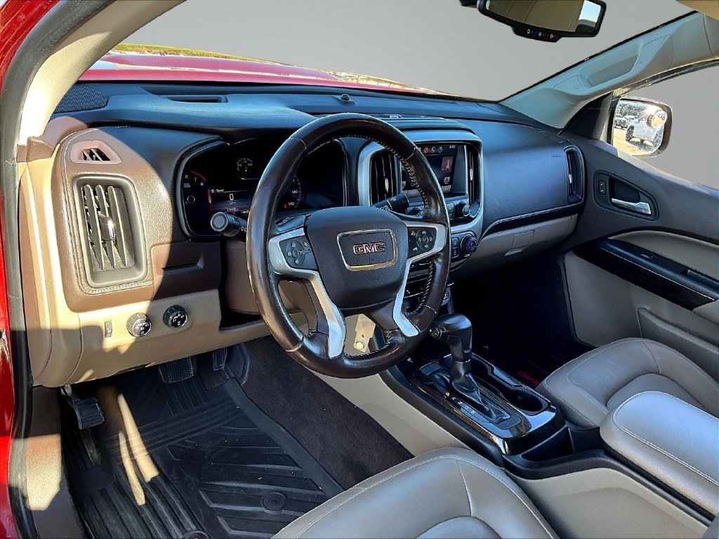 Used 2015 GMC Canyon SLT w/ Driver Alert Package AWD/4WD image 20