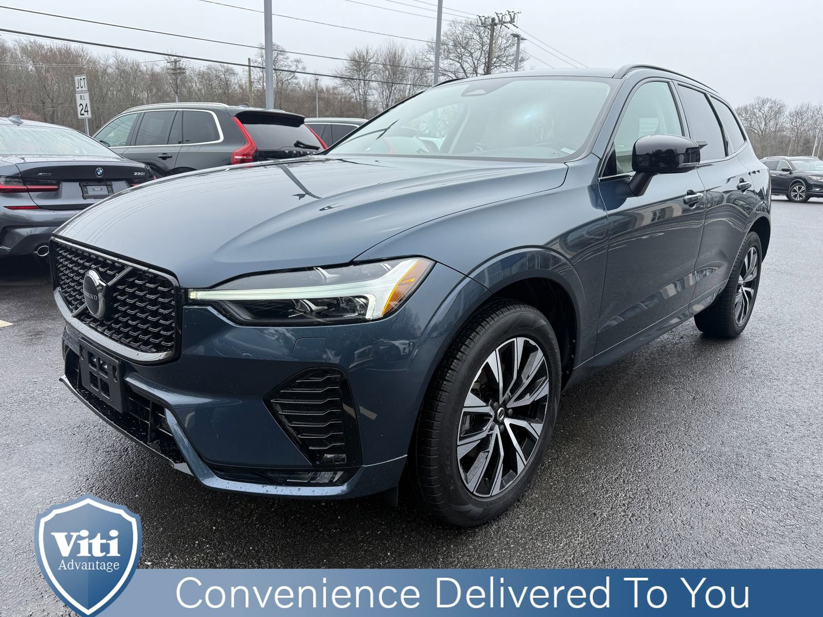 Used 2024 Volvo XC60 B5 Core w/ Protection Package Premier image 4