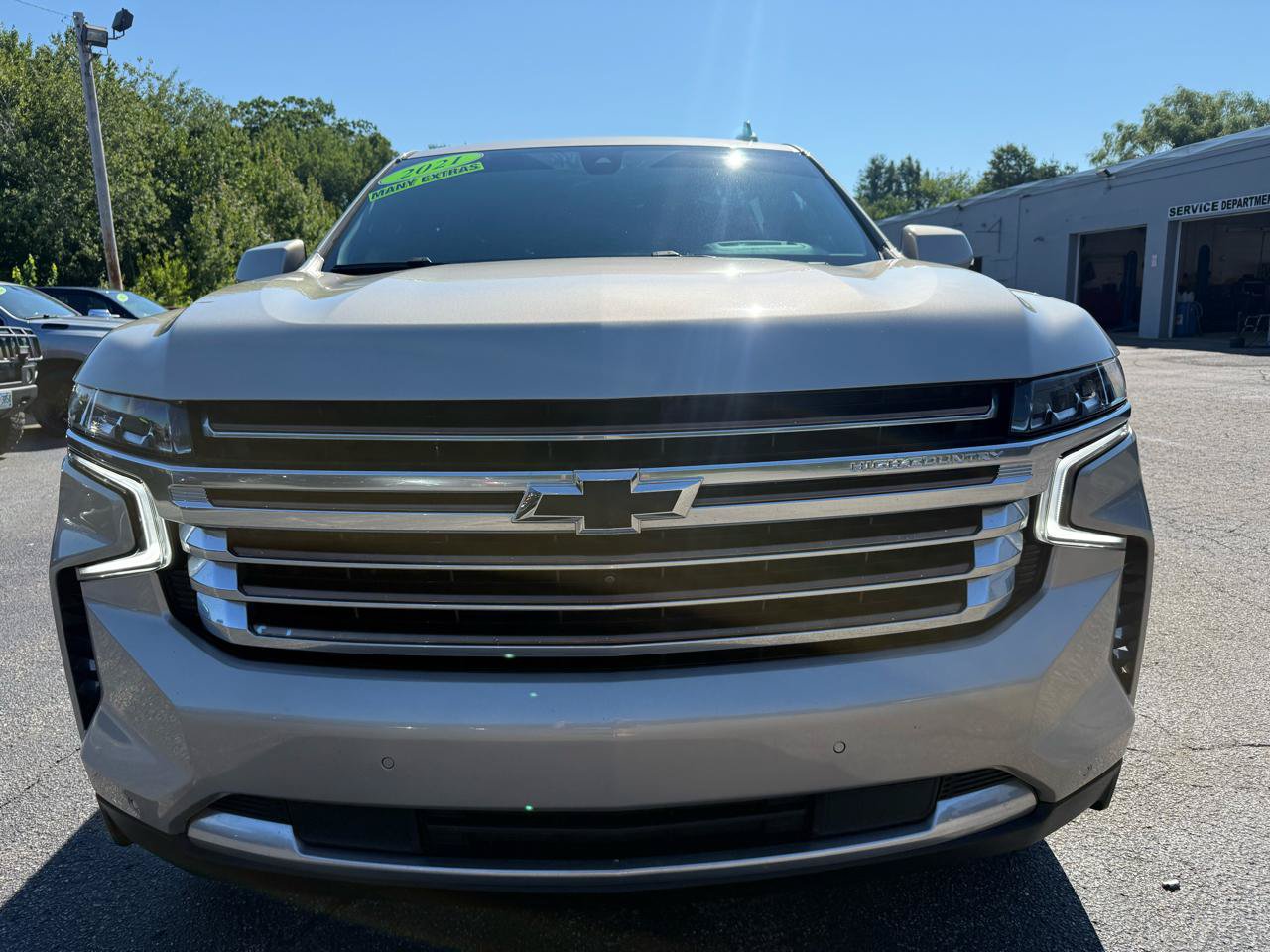 Used 2021 Chevrolet Suburban High Country AWD/4WD image 3