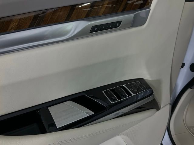 New 2026 Cadillac Escalade ESV Platinum Sport AWD/4WD image 21