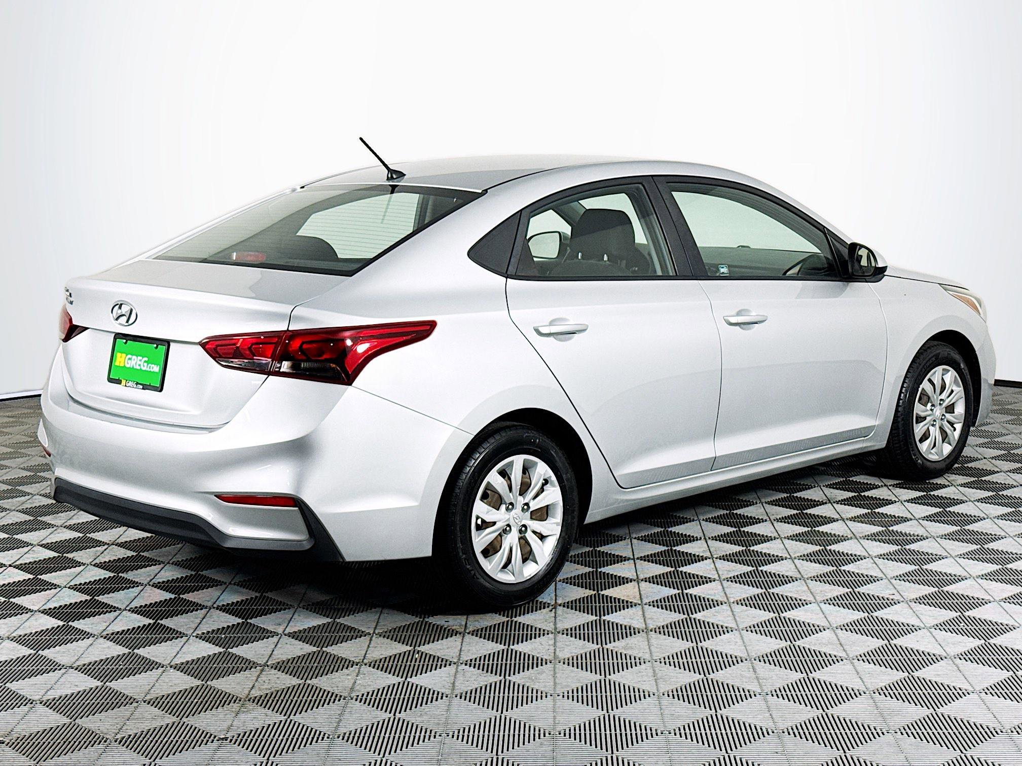 Used 2020 Hyundai Accent SE image 10