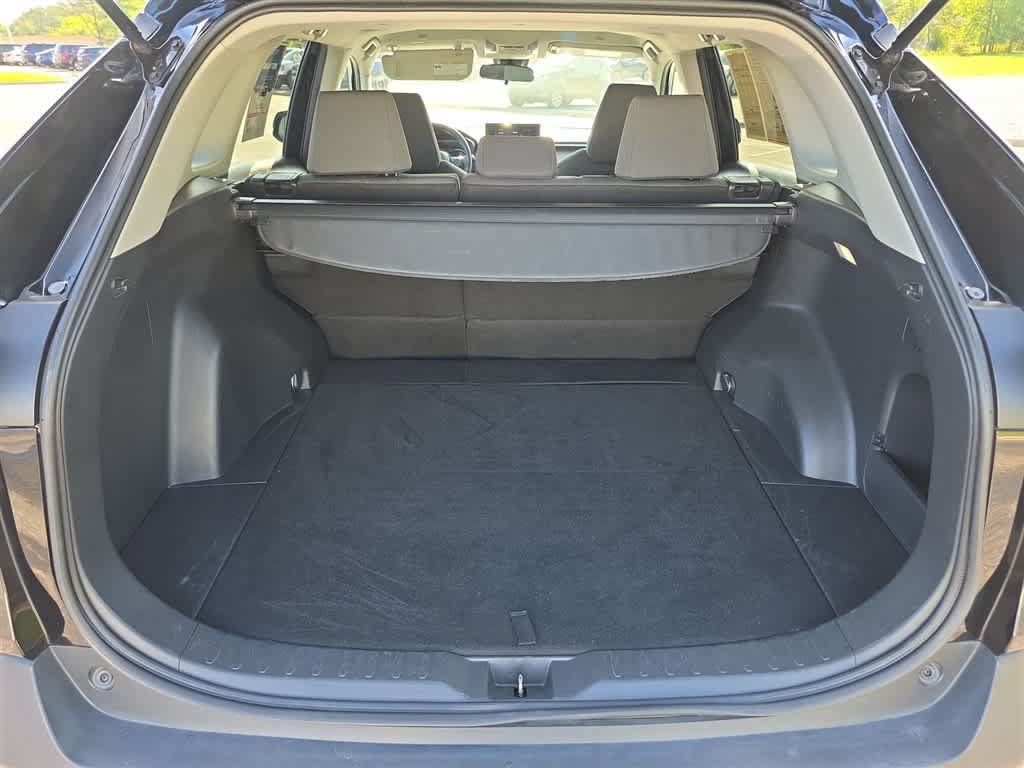 Used 2023 Toyota RAV4 XLE FWD image 28