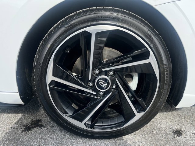 Used 2023 Hyundai Elantra N Line image 39